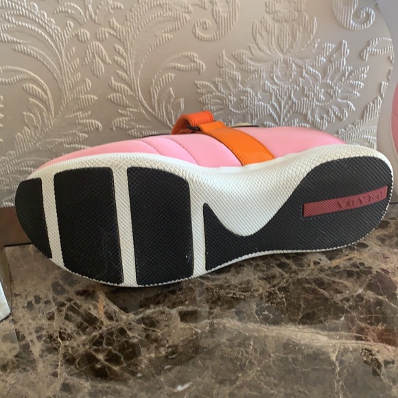 Sneakers - Picture 3 of 3